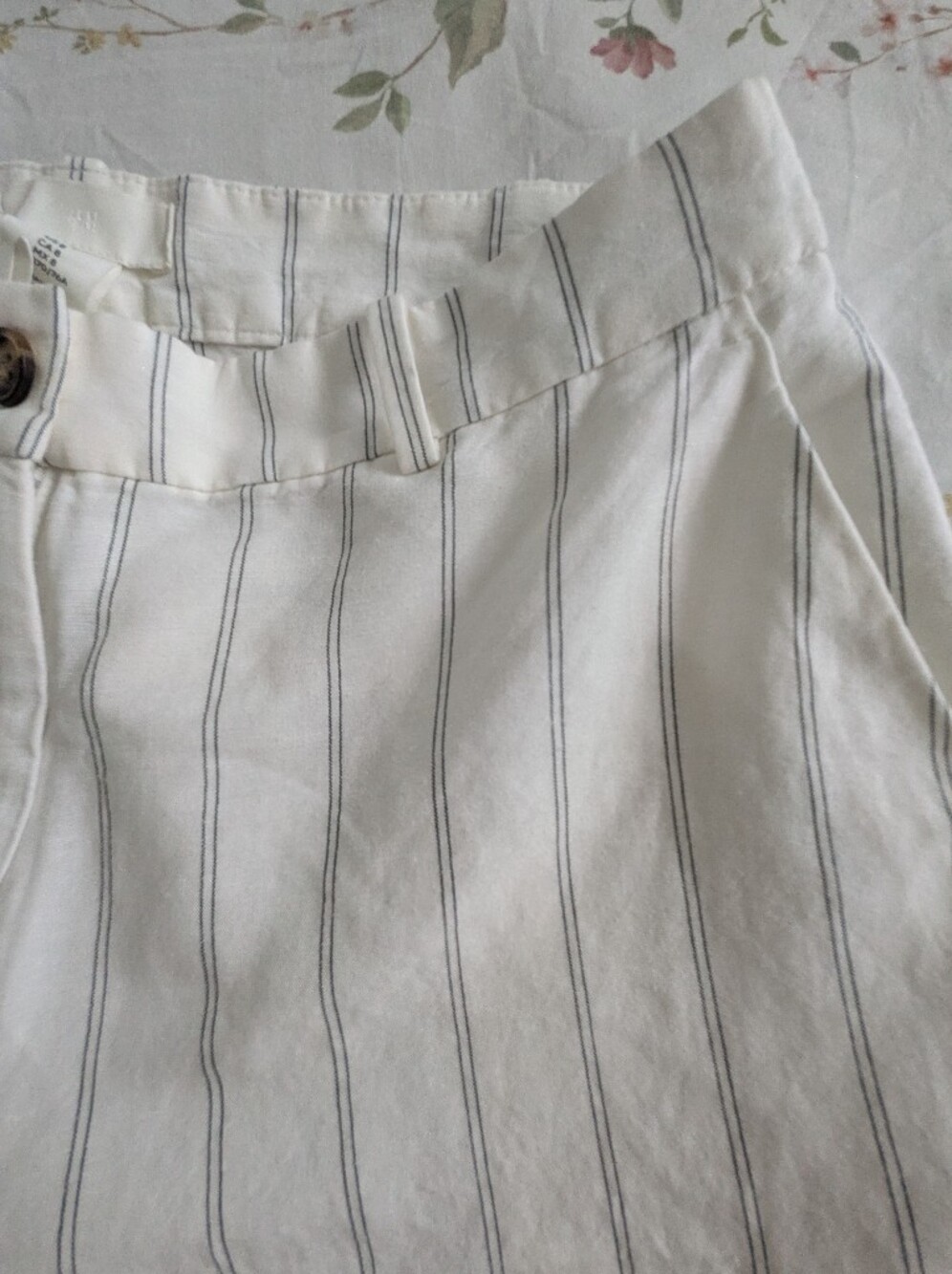 NWT H&M- White Pinstripe Wide-Leg Linen Blend Pants- Sz 8
